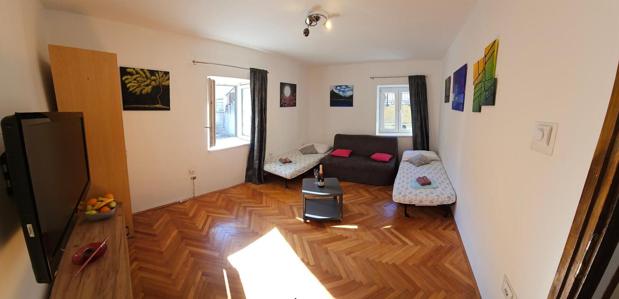 Apartment 22 Омиш Экстерьер фото